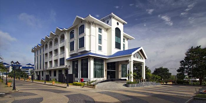 Clarks Exotica Resort & Spa